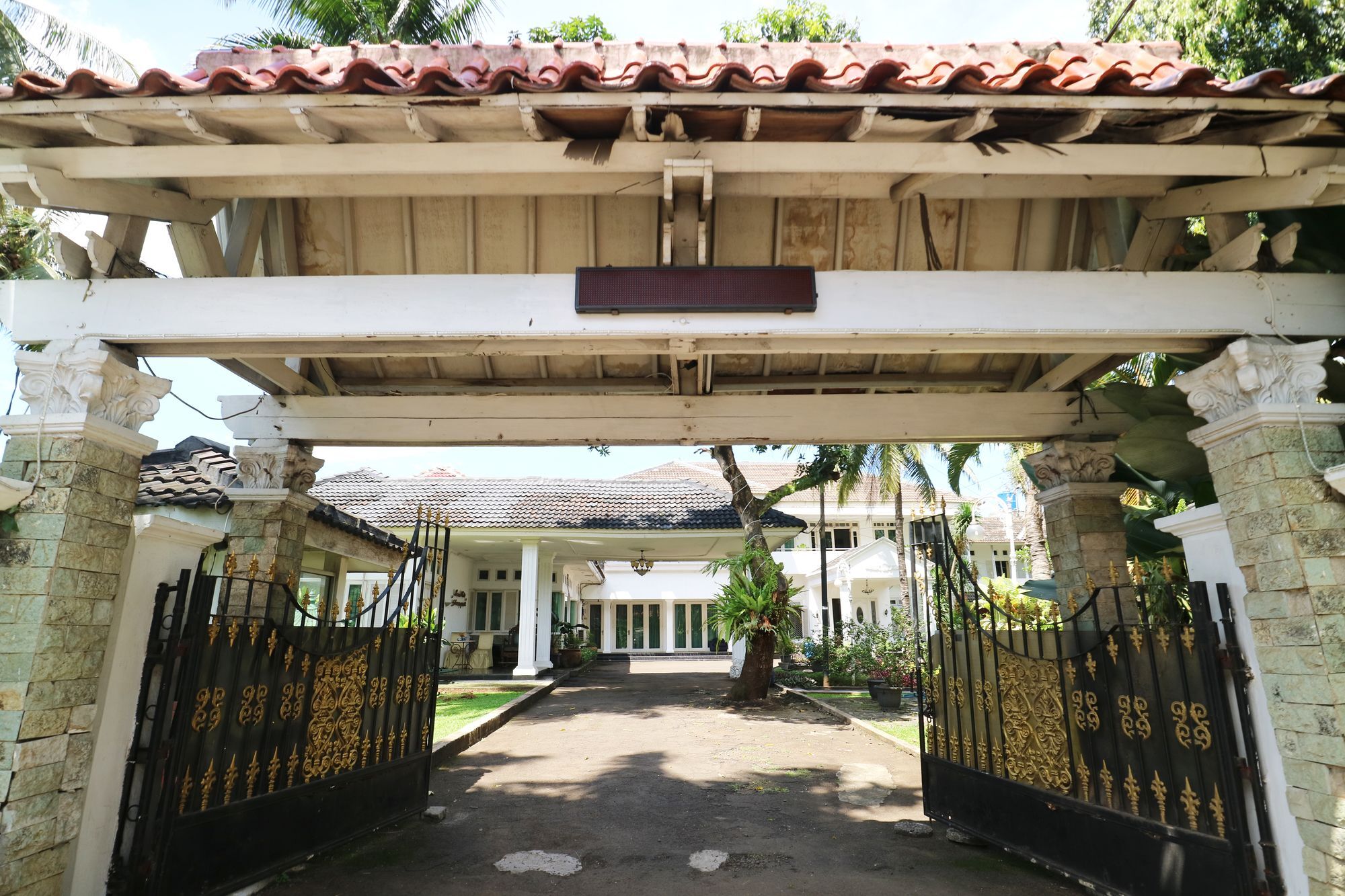 Villa Sri Manganti Jakarta Ngoại thất bức ảnh