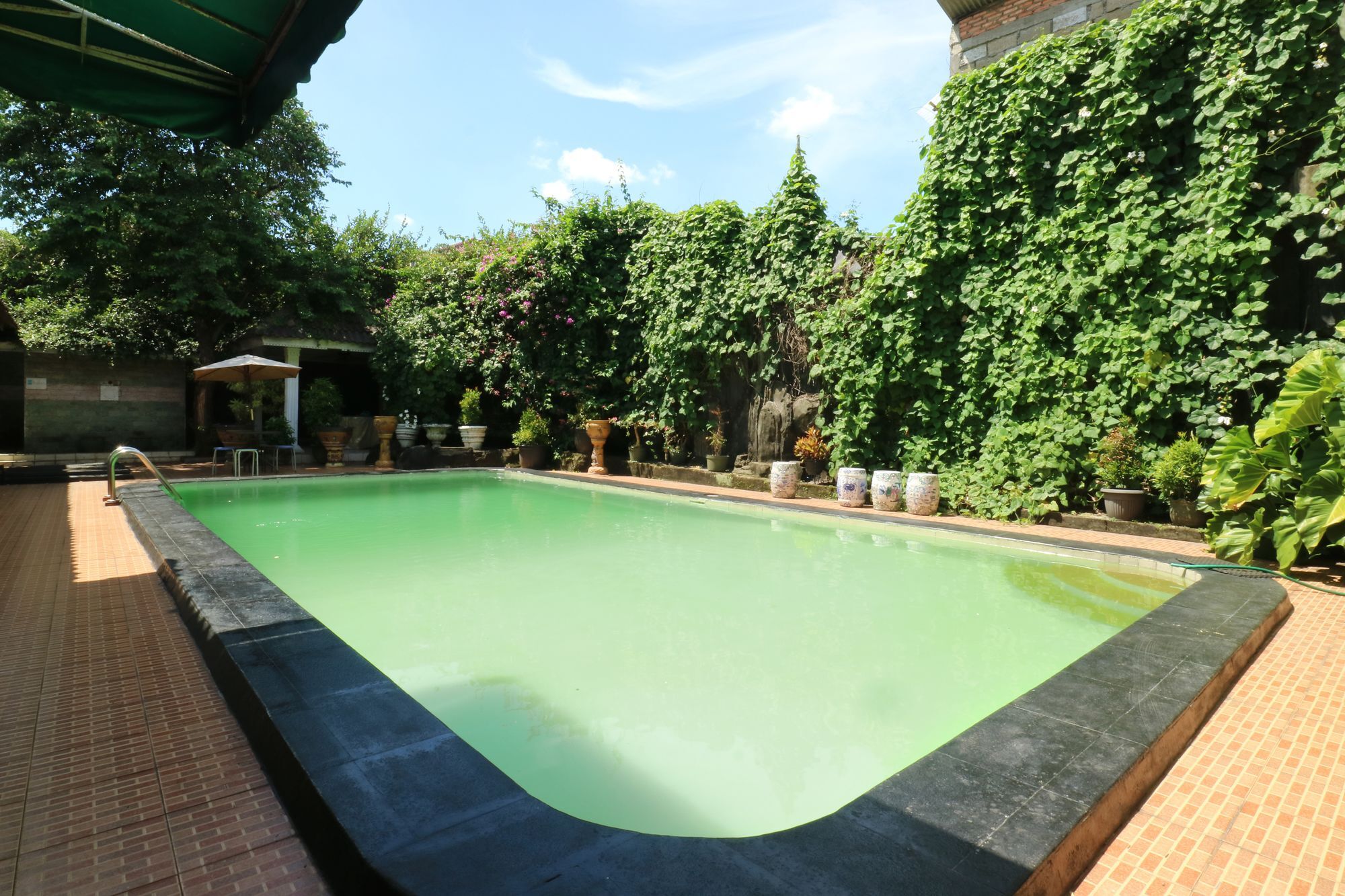 Villa Sri Manganti Jakarta Ngoại thất bức ảnh