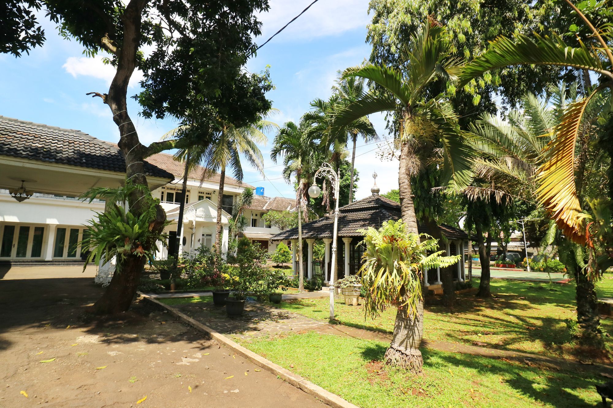 Villa Sri Manganti Jakarta Ngoại thất bức ảnh